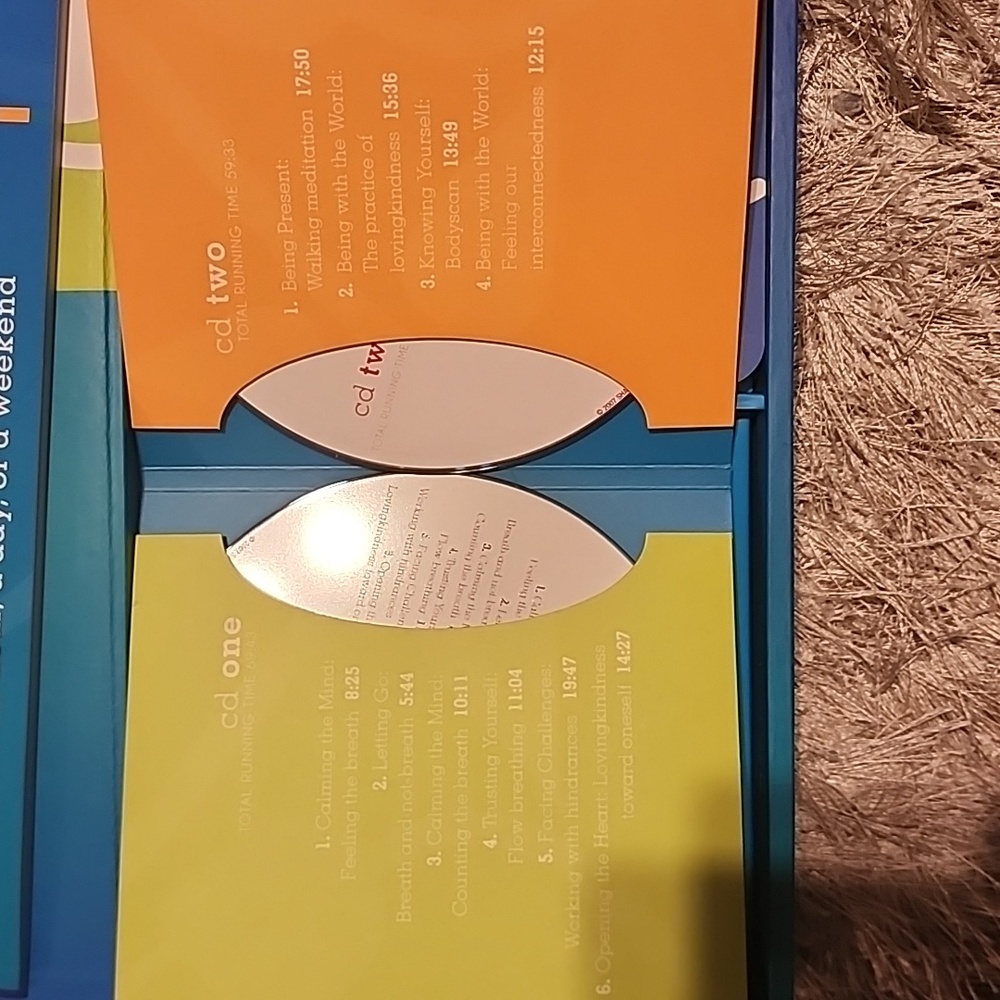 Unplug Meditation Set - Picture 5 of 6